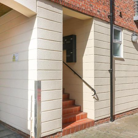 12 Woodsmill Quay Apartment York Bagian luar foto