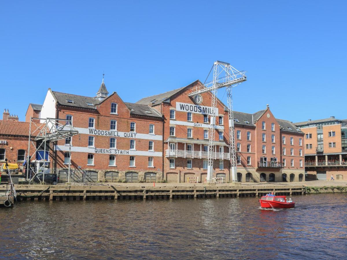 12 Woodsmill Quay Apartment York Bagian luar foto