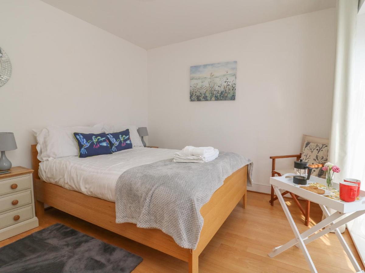 12 Woodsmill Quay Apartment York Bagian luar foto