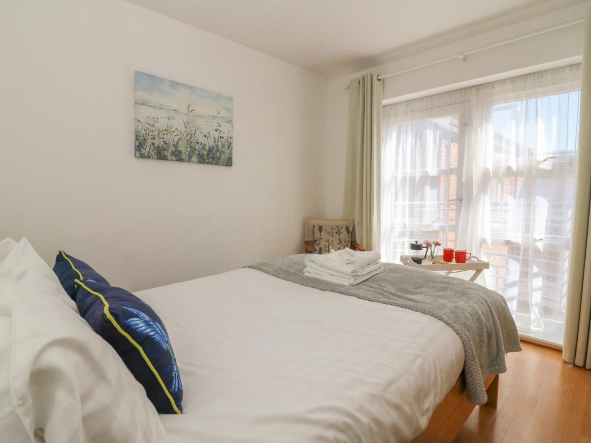 12 Woodsmill Quay Apartment York Bagian luar foto